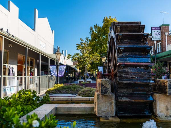 Streetscapes of Windsor