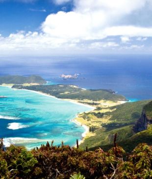 <p><i>10 unusual Christmas holiday destinations</i> in <strong>Australia</strong></p>
