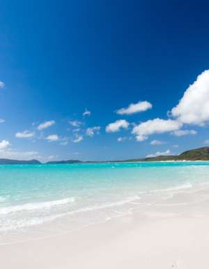 Whitehaven Whitsunday Islands sailing bareboating