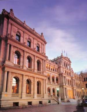 Old meets new in the multi award-winning Conrad Treasury, Brisbane. Image by Brisbane Marketing