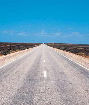 <p><i>Crossing the</i> <strong>Nullarbor</strong>: all your top questions answered</p>
