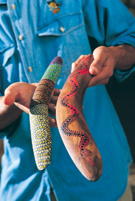 Who invented the returning boomerang? 