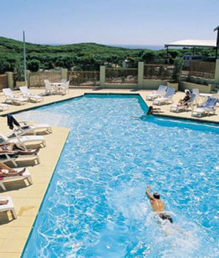 <p><i>Margarets Beach Resort</i></p>
