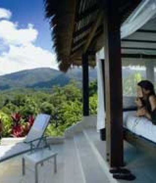 <p><i>Executive Retreats</i></p>
