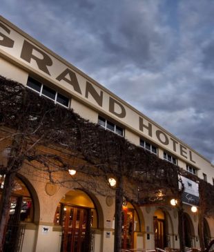 <p><i>There&#8217;s something about</i> <strong>Mildura</strong>&#8230; and we know what it is</p>
