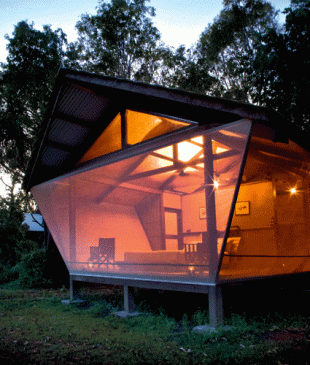 <p><i>Top 10 places to see the outback</i> in style</p>

