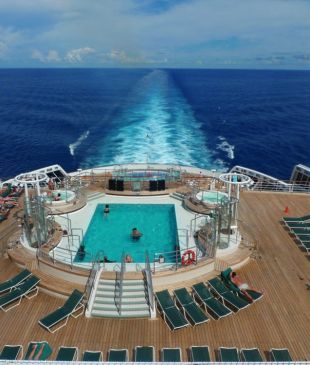 <p><i>Queen Mary 2 review</i>: what’s it really like on board</p>
