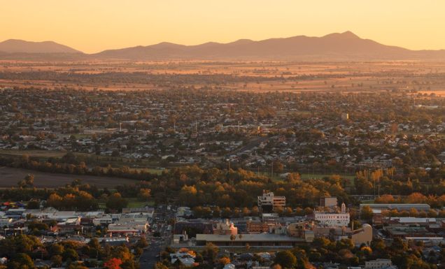 Scenic sunset views overlooking the city of Tamworth from the Oxley Scenic Lookout.