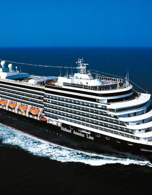 Holland America's MS Oosterdam on the open ocean (cruise)