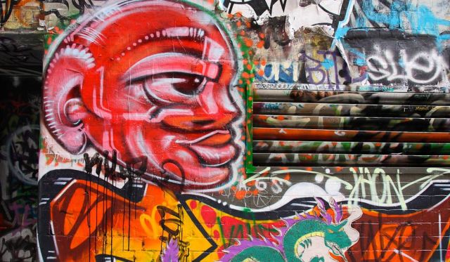 Graffiti spotting on Hosier Street in Melbourne's laneways.