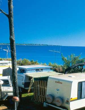 82: Take it easy at a caravan park