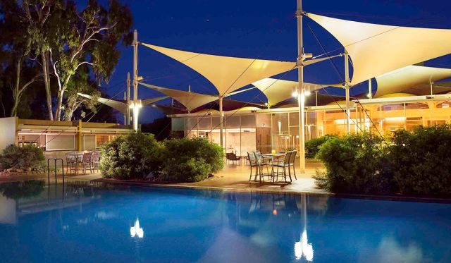 Sails in the Desert, Uluru