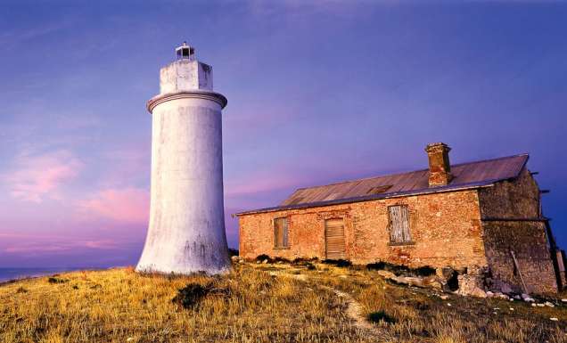 Forgotten Light, Point Malcolm, SA (Ken Duncan).