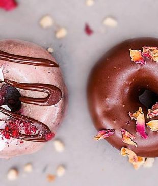 <p><strong>Australia’s</strong> <i>7 of the best doughnut shops</i></p>
