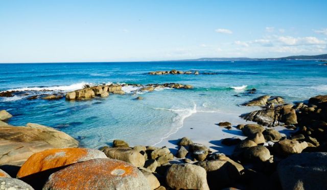 Colours of Bay of Fires