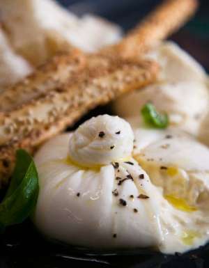 burrata La Latteria Carlton