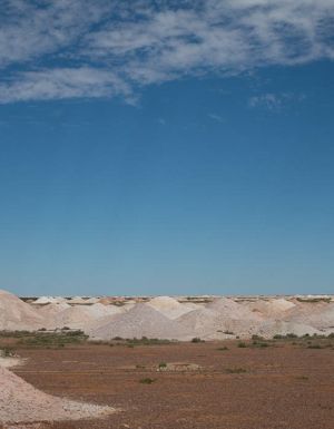 Coober Pedy moonscape mining holes