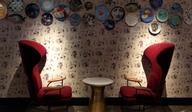 accommodation Melbourne hoteThe gel-topped beds at QT Melbourne have a reputation that precedes them review