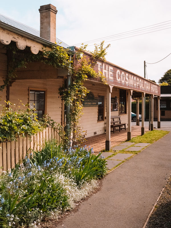 the exterior of The Cosmopolitan Hotel, Trentham