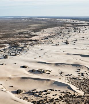 <p><i>Explore magical, mysterious</i> <strong>Mungo National Park</strong></p>
