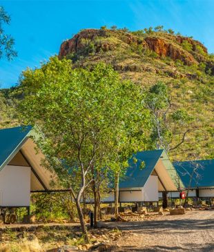 <p><i>Review</i>: Emma Gorge Resort</p>
