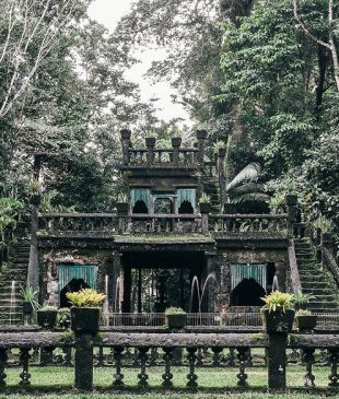 <p><i>The fairytale castle</i> you’ve never heard of in <strong>Queensland</strong></p>

