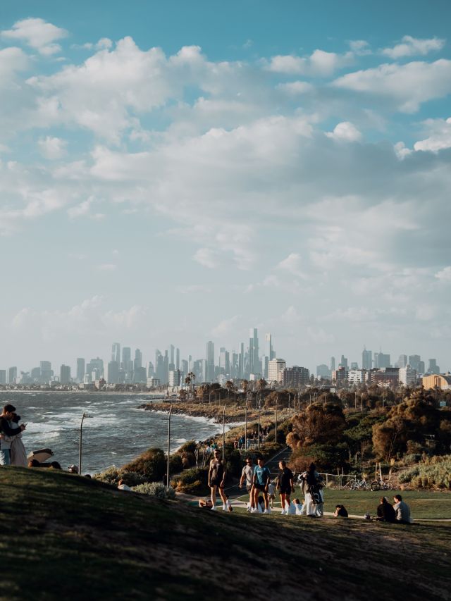 Elwood Beach with a stunning view of Melbourne's skyline