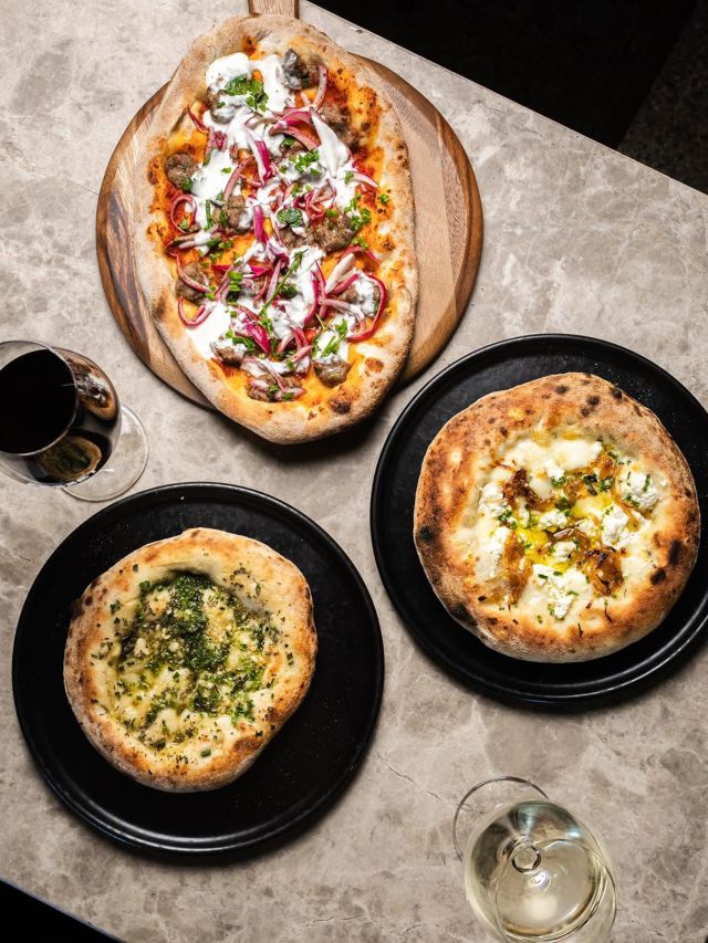 pizza and wine at Lezzet, Elwood
