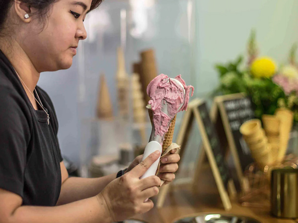 a woman preparing Beku Gelato, Carlton