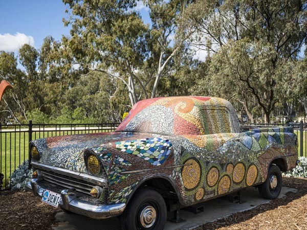 TransmUTE is a celebration of arts and the ute culture in Deniliquin.