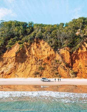 Great Beach Drive at Rainbow Beach