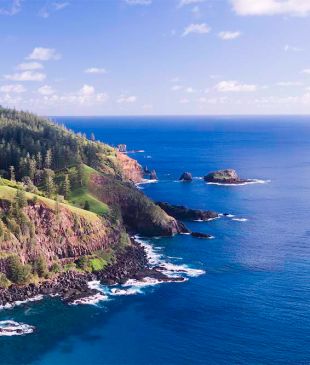 <p><i>10 things you must experience</i> while on <strong>Norfolk Island</strong></p>

