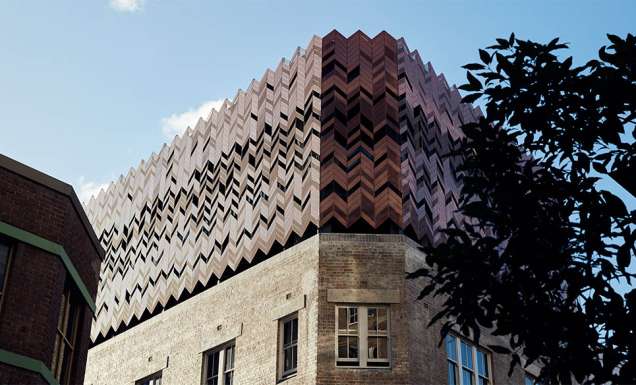 Hotel Review: Paramount House Hotel