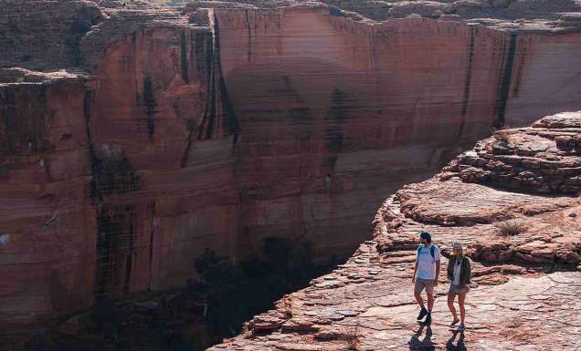 Couple, Kings Canyon, Red Centre, NT