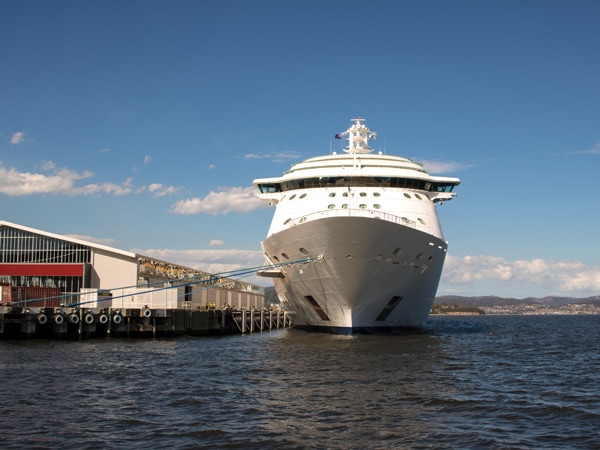 the ship exterior of Radiance of The Seas on Macquarie Wharf