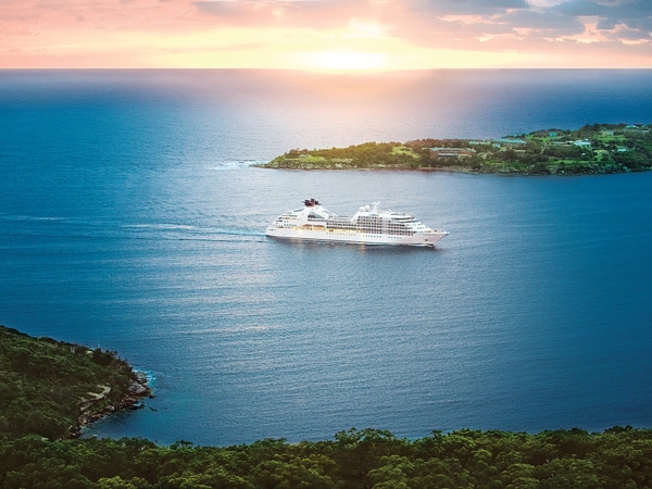 Seabourn Odyssey at sea in Australia