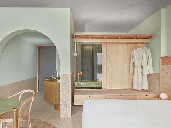 Calile city view room