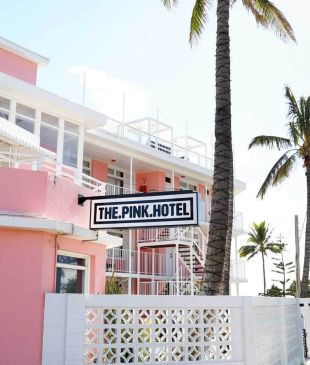 <p><i>Hotel profile</i>: The Pink Hotel, <strong>Coolangatta</strong></p>

