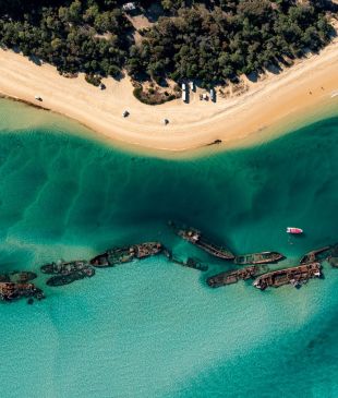 <p><i>A comprehensive guide</i> to camping on <strong>Moreton Island</strong></p>
