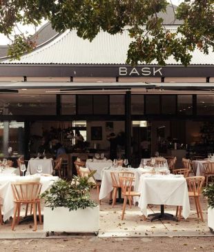<p><i>The best restaurants</i> on the <strong>Sunshine Coast</strong> for an all day long feast</p>
