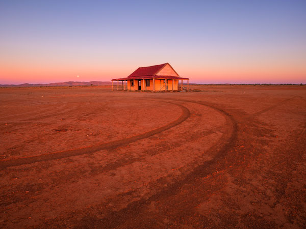 A lone house in Broken Hill