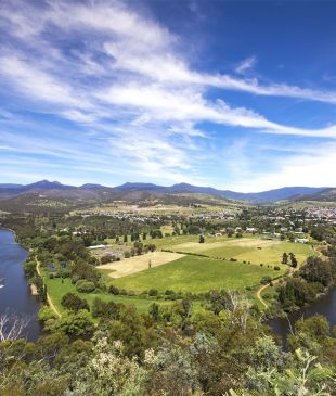 <p><i>Top things to do</i> in <strong>New Norfolk</strong>, <strong>Tasmania</strong></p>
