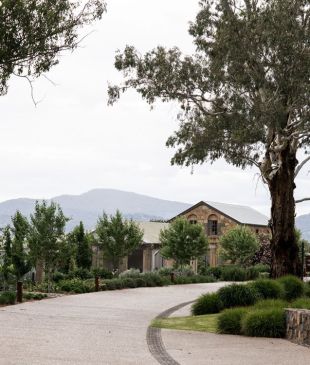 <p><i>Where to eat, stay and play</i> in <strong>Tamworth</strong></p>

