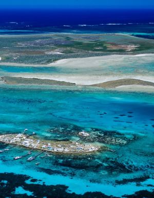 abrolhos islands coastline