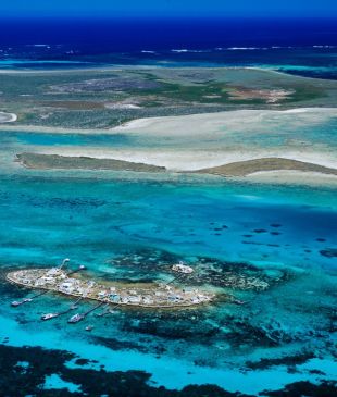<p><i>Cruise to the intriguing</i> <strong>Abrolhos Islands</strong></p>
