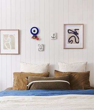 <p><i>12 places to stay</i> in <strong>Geelong</strong> and surrounds</p>
