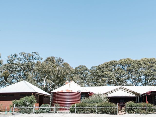 the property exterior of Moranghurk Shearer’s Quarters, Geelong accommodation