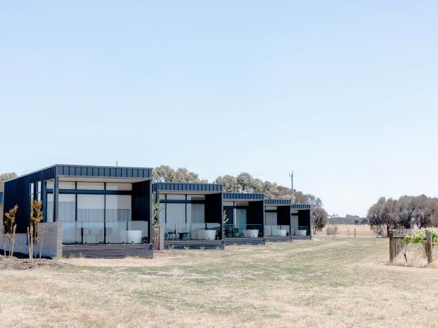 the property exterior of Mount Duneed Estate, Geelong accommodation