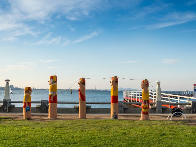 the Bollard Trail at the Geelong waterfront