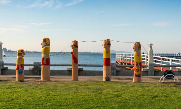 the Bollard Trail at the Geelong waterfront
